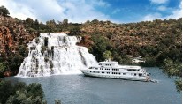 Motor Yacht True North  Waterfall